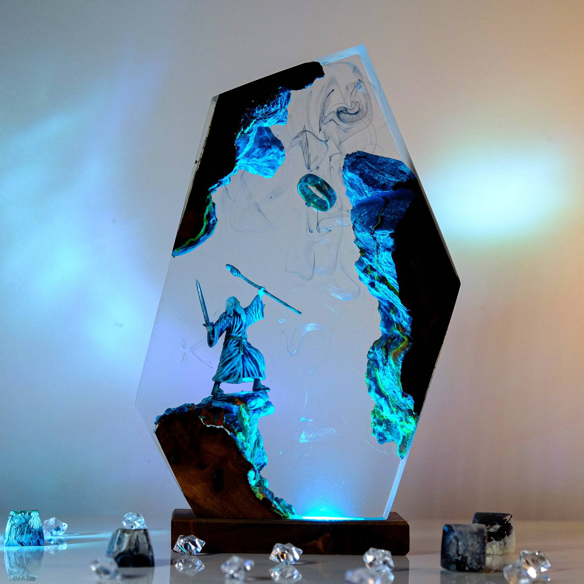 Neon Sign Party - Lampu Resin Figur Adegan Film Cincin