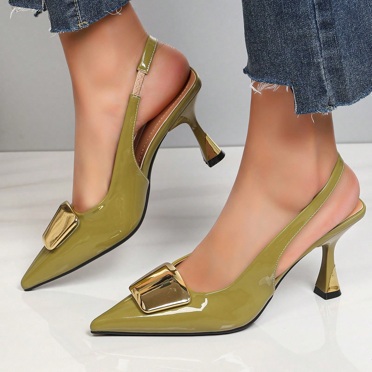 Sepatu Hak Tinggi Model Slingb - Event & Party Supply ulasan dan harga