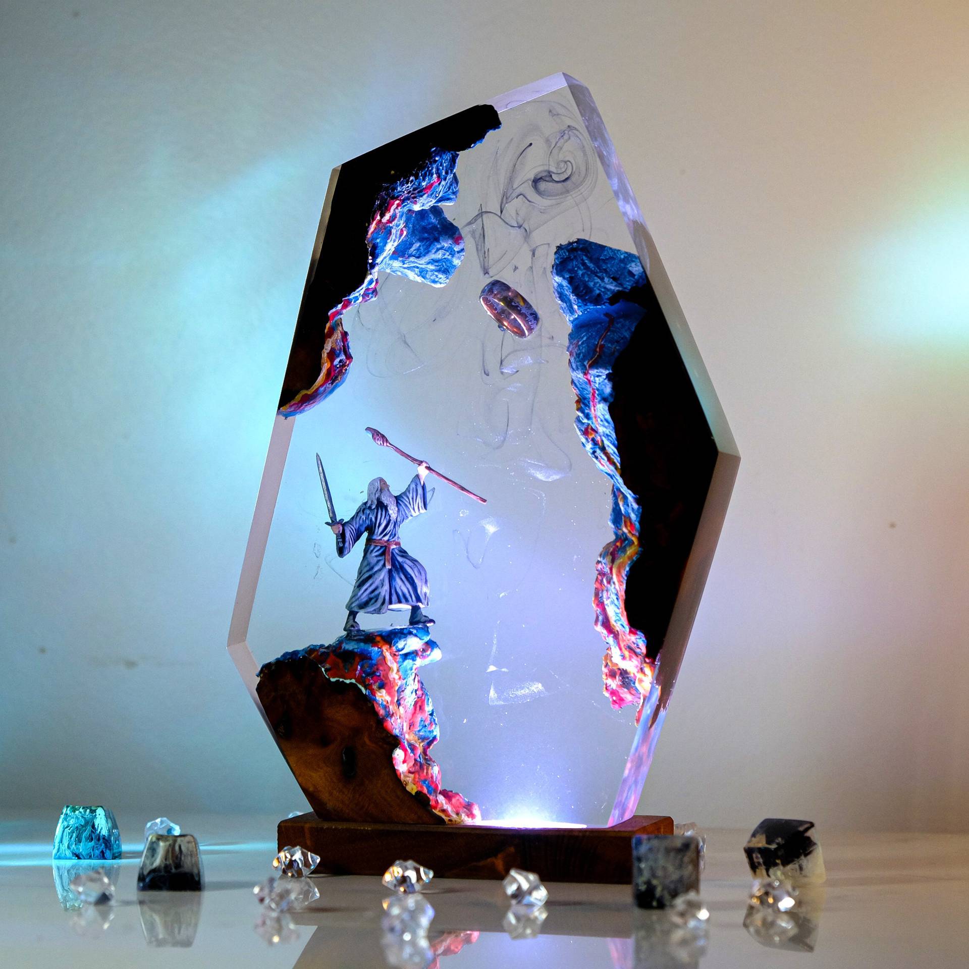 Lampu Resin Figur Adegan Film  - Neon Sign Party ulasan dan harga